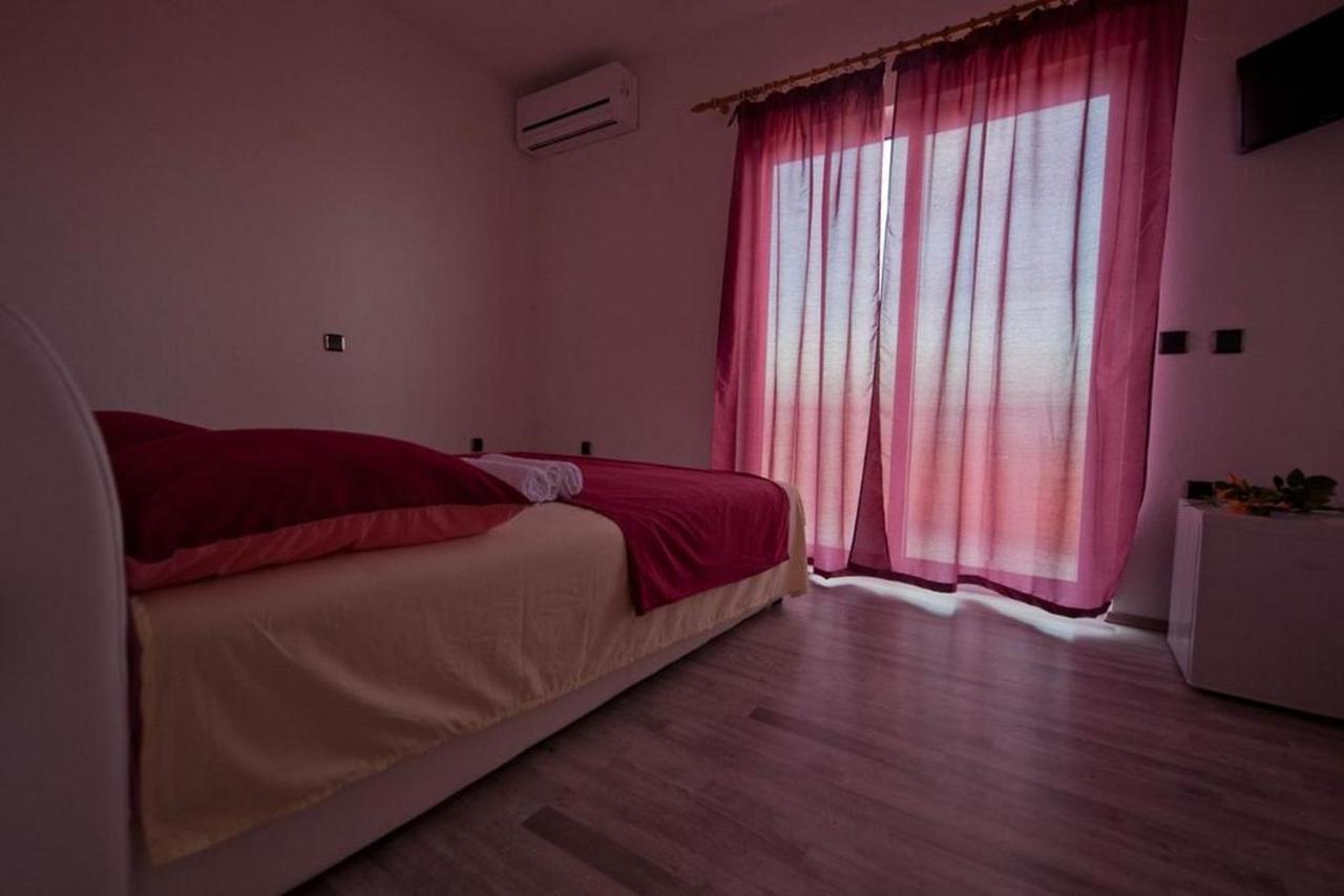 Rooms Aladino Trogir Rom bilde