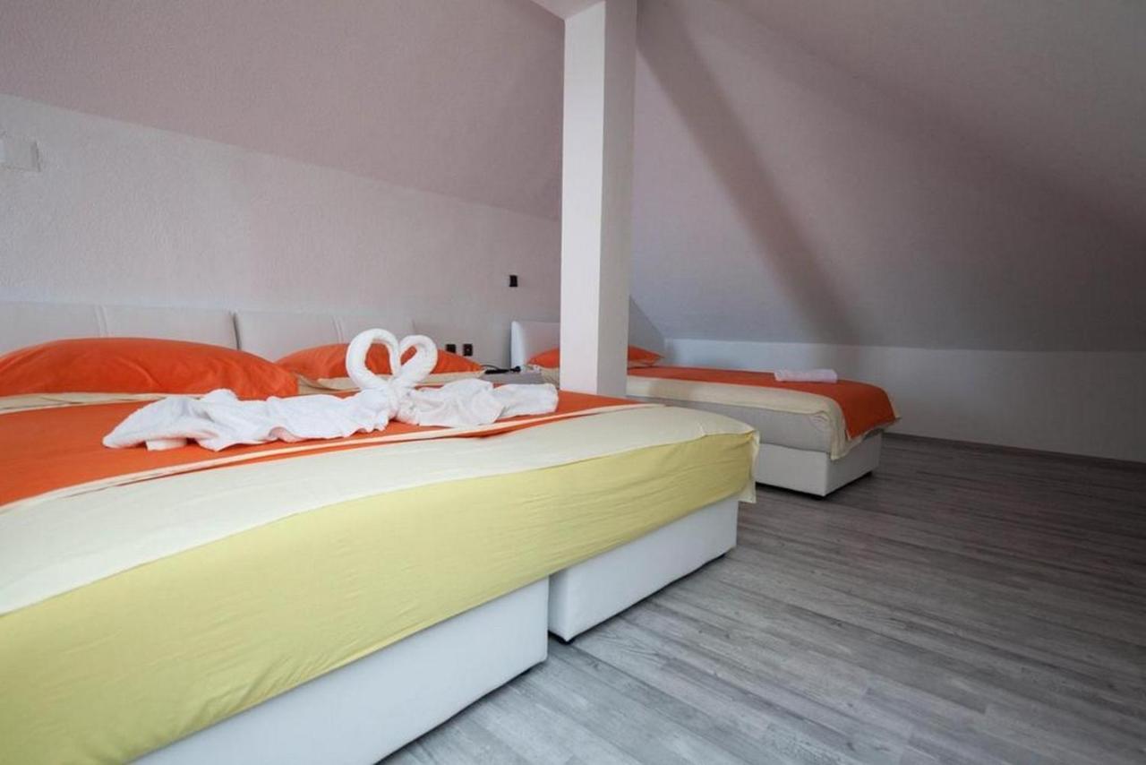 Rooms Aladino Trogir Rom bilde